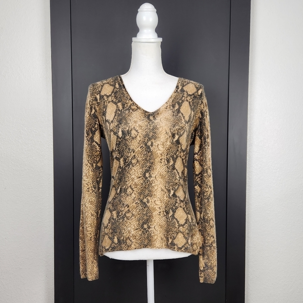 Mainbocher Pure Cashmere V-Neck Snake Print Pullover Sweater Size Medium